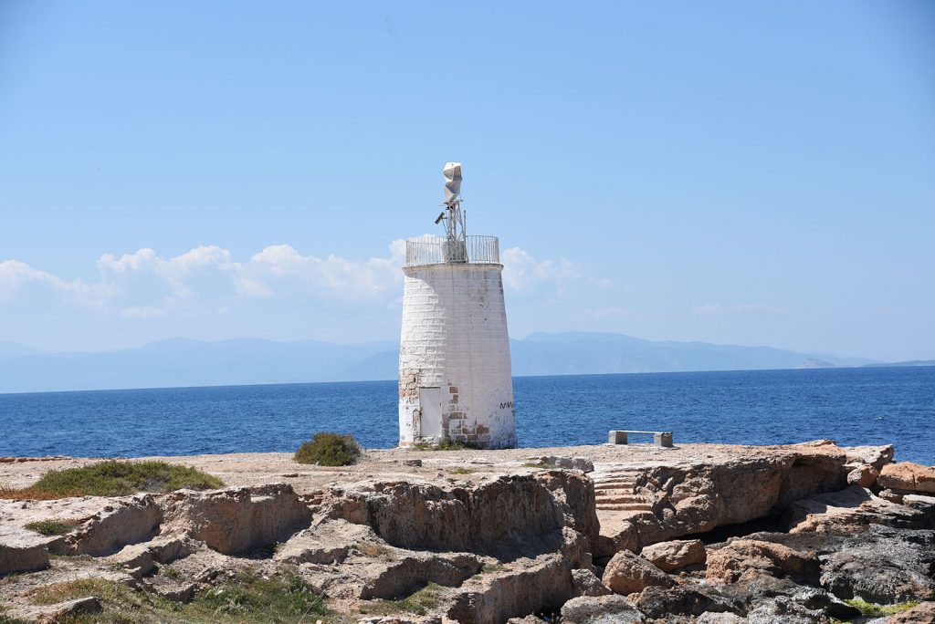 Φανάρι του Μπούζα, Αίγινα, Bouzas Lighthouse, Aegina