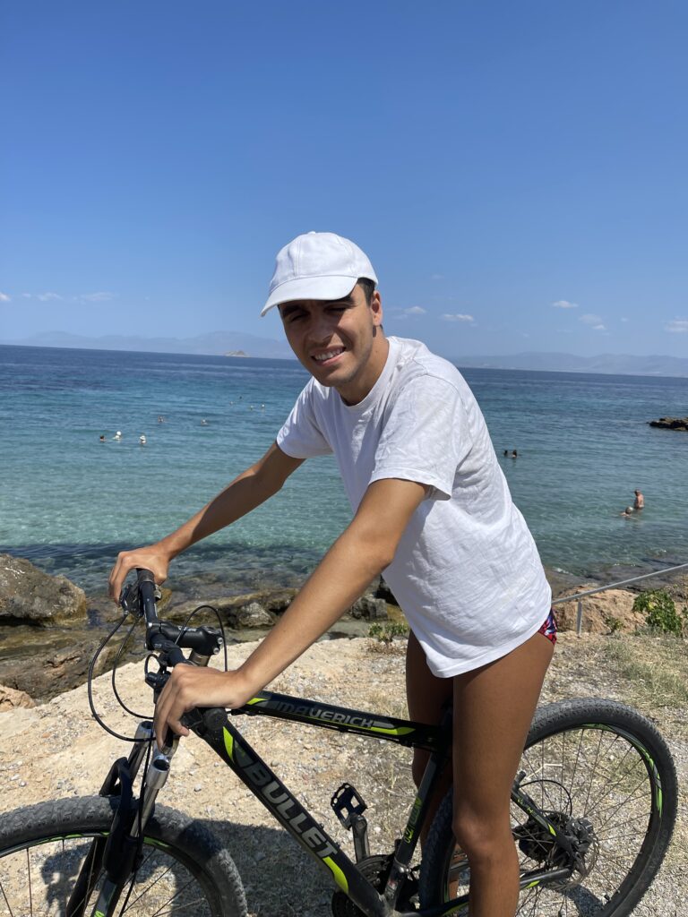 Holidays for Everyone: What Giannis and His Mother Teach Us About an Inclusive Aegina 2 Holidays for Everyone: What Giannis and His Mother Teach Us About an Inclusive Aegina 2